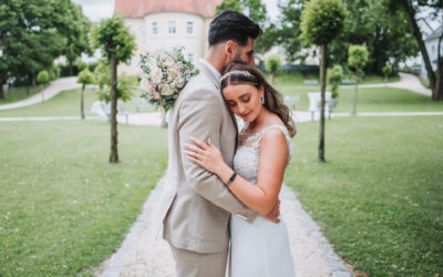 Hochzeit von Cara und Alex in Bobingen